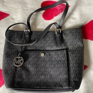 Micheal Kors Bag